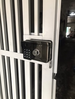 Sau khi lắp khoá N1D